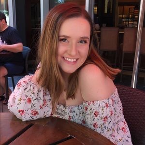 Meet Your Posher. Brittany!